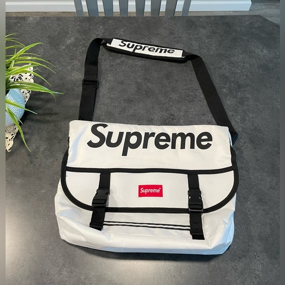 🔥Supreme Bag🔥 - Picture 9 of 9